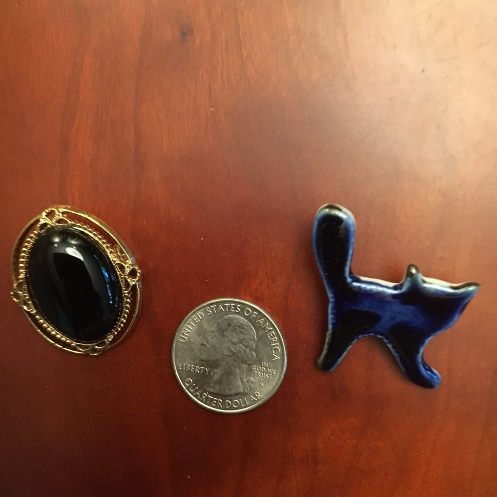 Costume jewelry lot comprised of two pins (brooches).  See pics for backing.